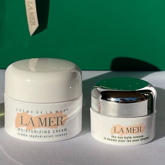 La Mer Beauty Gift Set 4pc, Paper Bag, Lotion, Cream, Eye Balm, Hydrating Serum - Picture 6 of 11